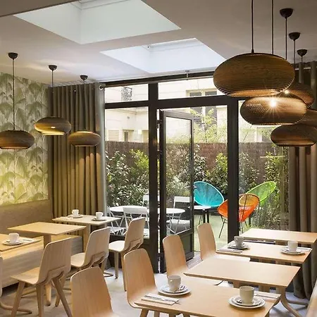 Hotel Eden Paris