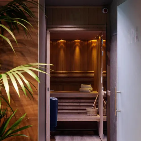 Hotel Eden 4*
