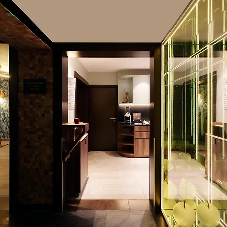 Hotel Eden 4*