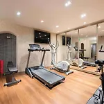 Eden 4* Paris