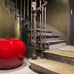 Eden 4* Paris
