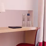 Eden Hotel